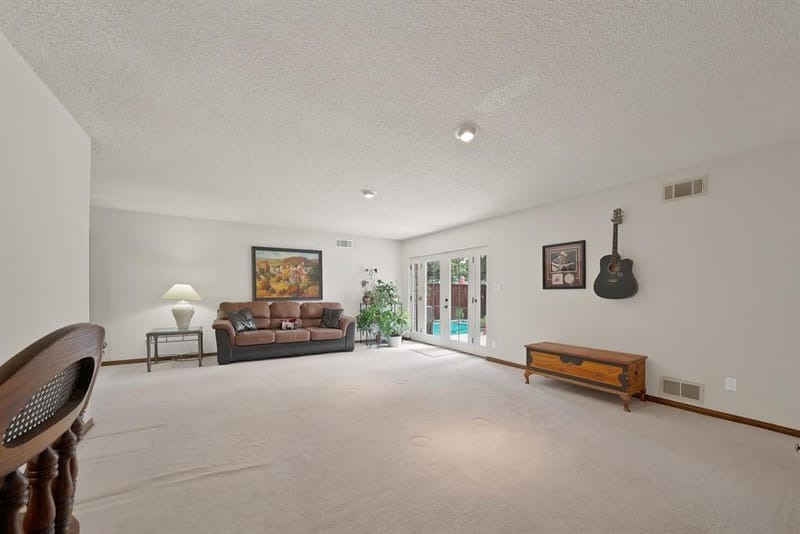 9630 Fallbrook Drive, Dallas TX 75243 - Photo 26