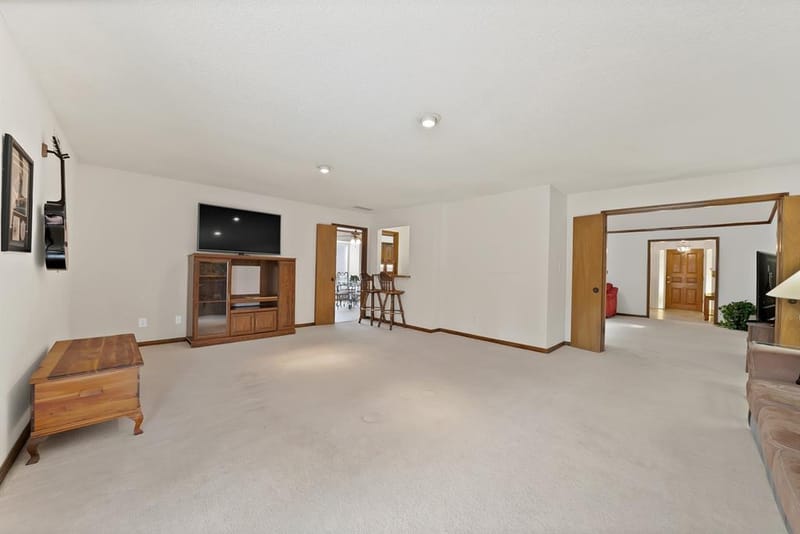 9630 Fallbrook Drive, Dallas TX 75243 - Photo 24