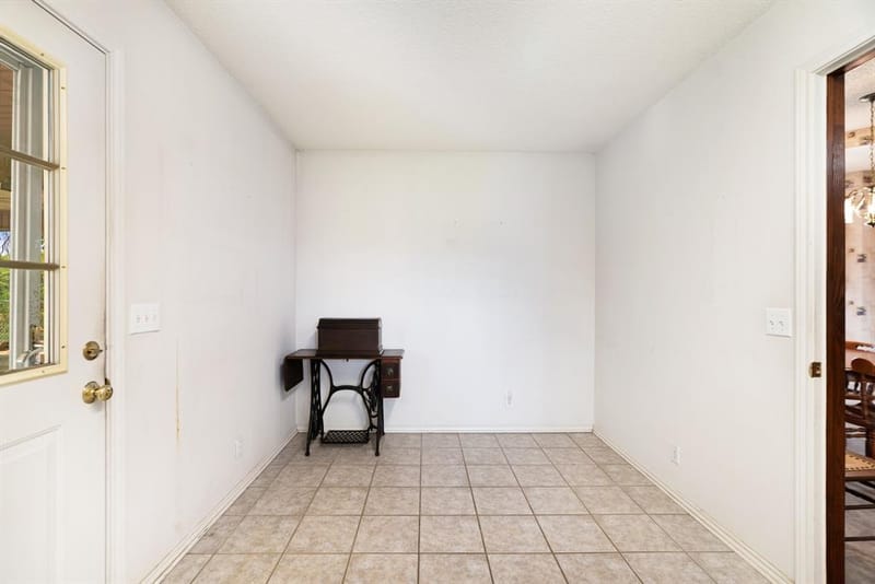 537 Farm Road 2820, Sumner TX 75486 - Photo 16