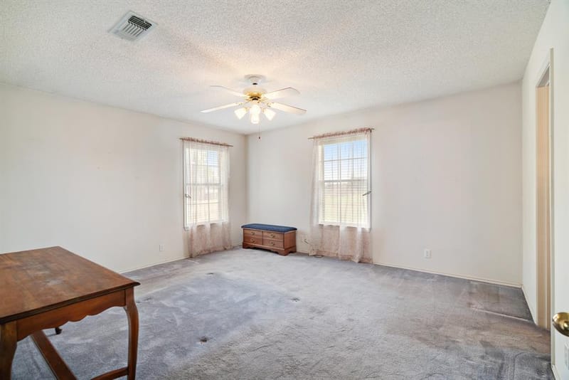 537 Farm Road 2820, Sumner TX 75486 - Photo 10