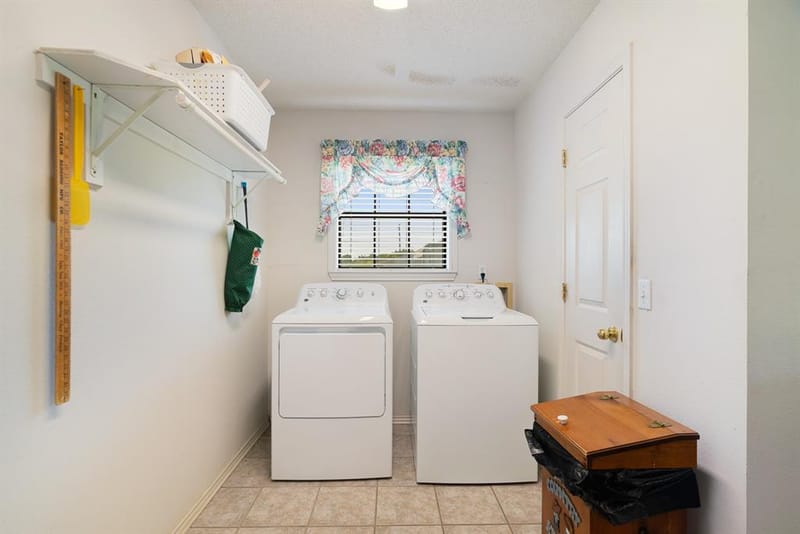537 Farm Road 2820, Sumner TX 75486 - Photo 15