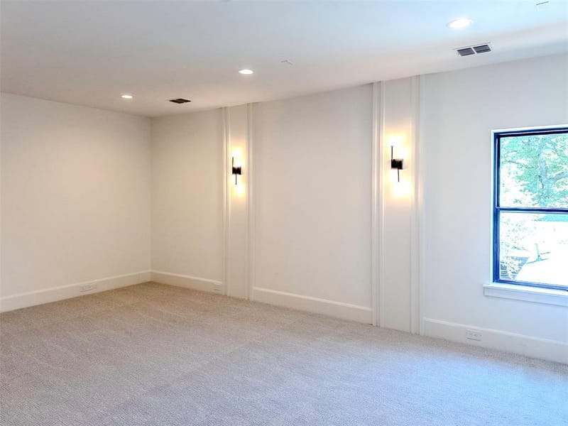 9845 Lenel Place, Dallas TX 75220 - Photo 19