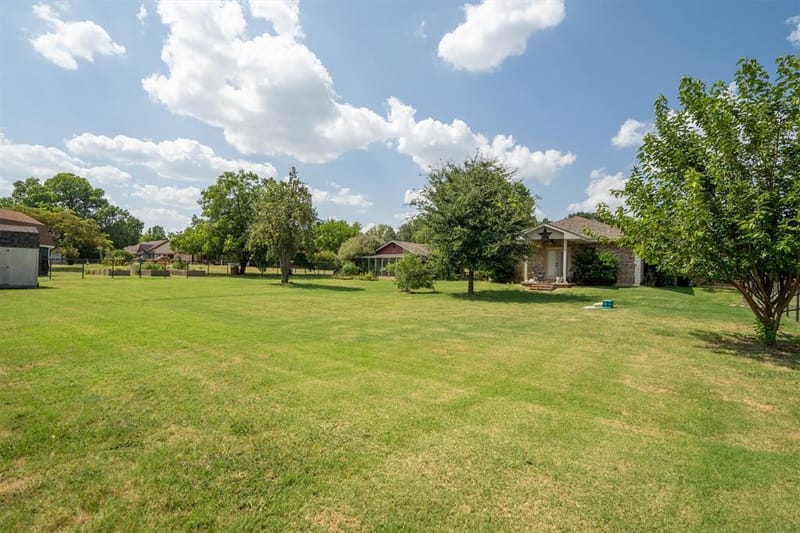 301 Meadow Knoll Drive, Double Oak TX 75077 - Photo 36