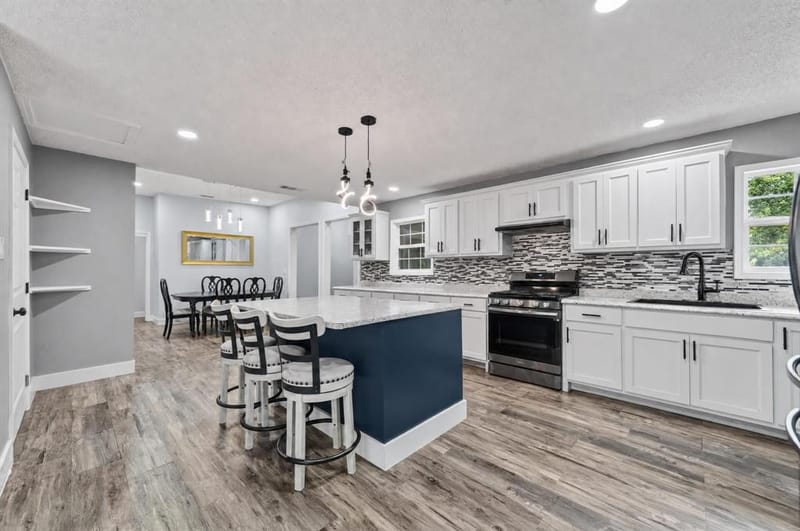 505 S Manson Street, Wolfe City TX 75496 - Photo 6