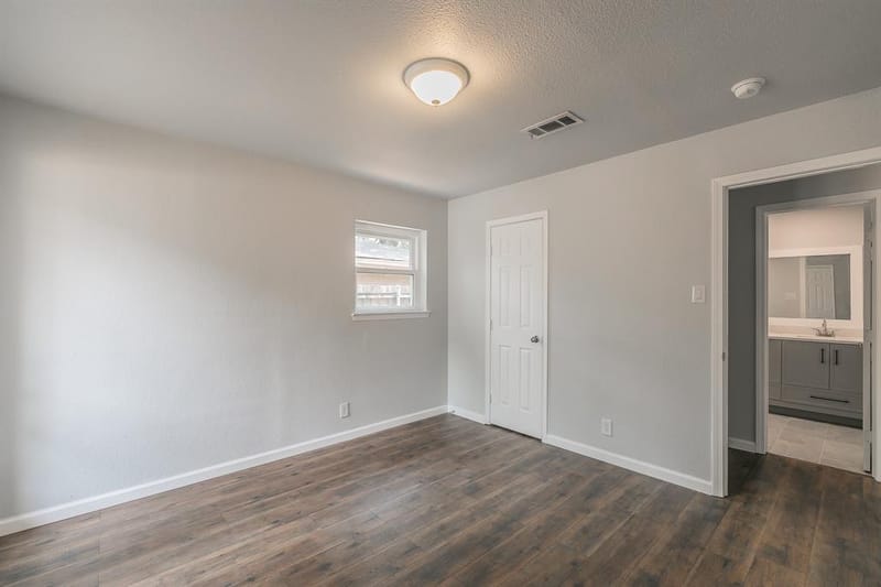 1917 Toplea Drive, Euless TX 76040 - Photo 32