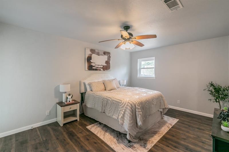 1917 Toplea Drive, Euless TX 76040 - Photo 15