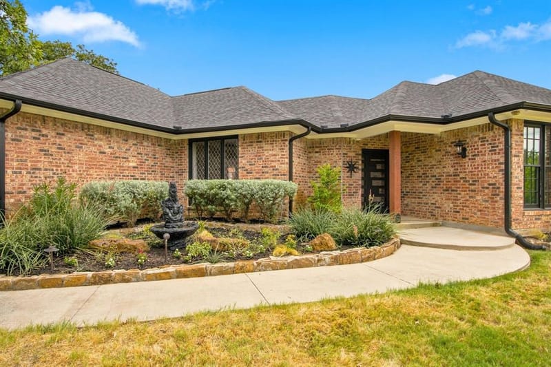 138 Green Oaks Drive, Bartonville TX 76226 - Photo 36