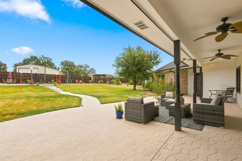 138 Green Oaks Drive, Bartonville TX 76226 - Photo 32