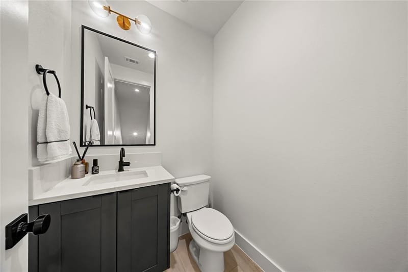 2166 Lovedale Avenue # 102, Dallas TX 75235 - Photo 24