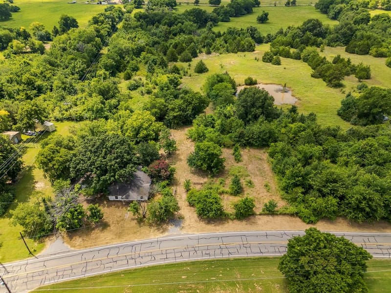 314 E Maple Street, Ravenna TX 75476 - Photo 12
