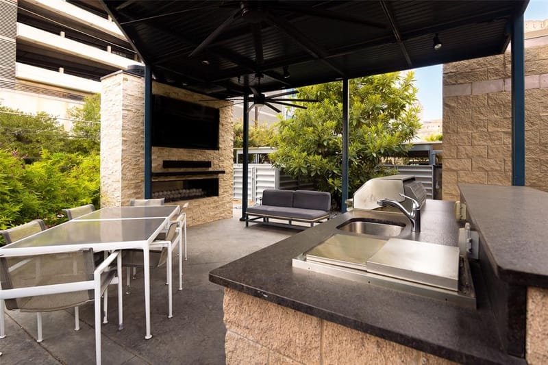 2011 Cedar Springs # 305, Dallas TX 75201 - Photo 26