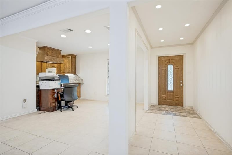 233 Oak Street, Highland Village TX 75077 - Photo 5