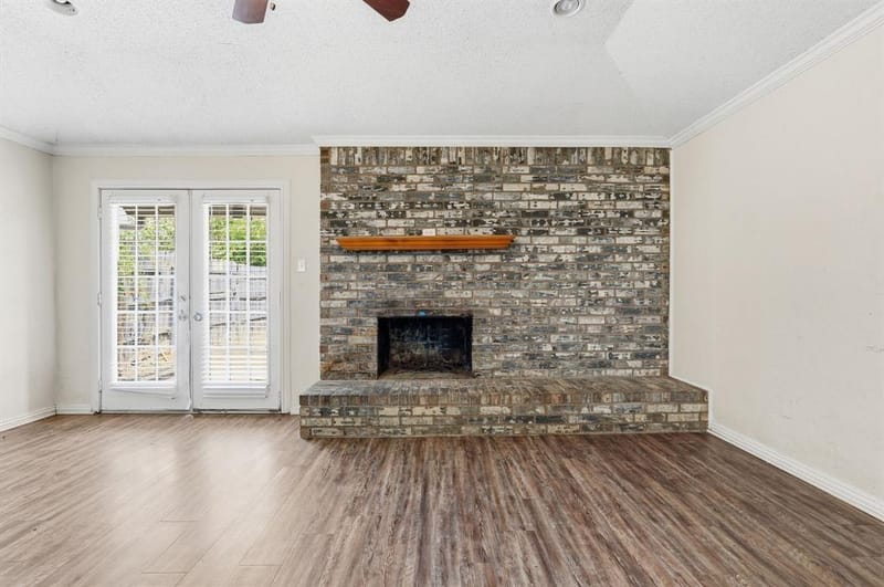 6017 Sundown Drive, Watauga TX 76148 - Photo 10