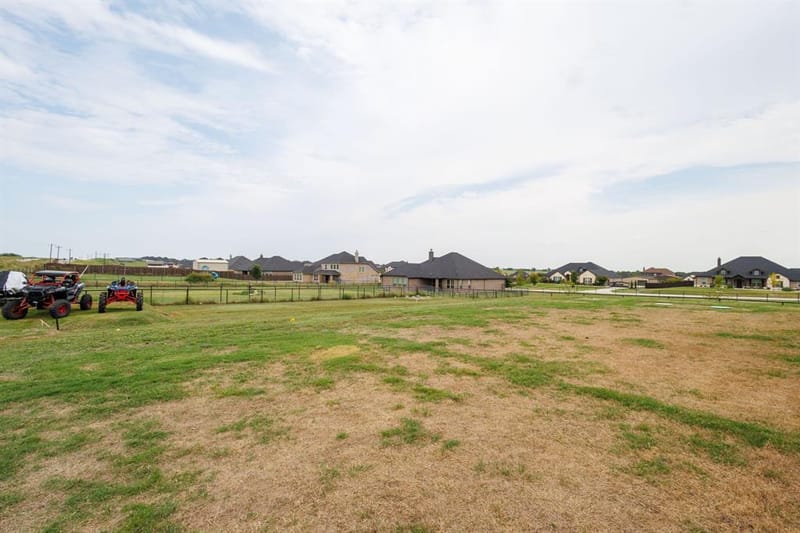 7604 Midway Ridge Trail, Ponder TX 76259 - Photo 23