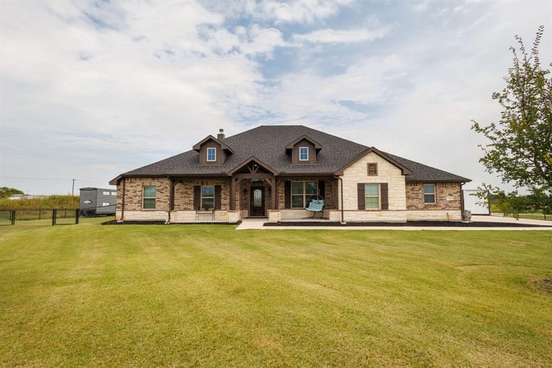 7604 Midway Ridge Trail, Ponder TX 76259
