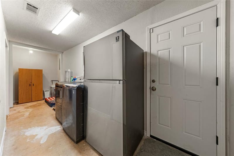 311 S College Avenue, Troy TX 76579 - Photo 27
