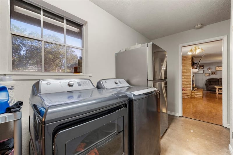 311 S College Avenue, Troy TX 76579 - Photo 26