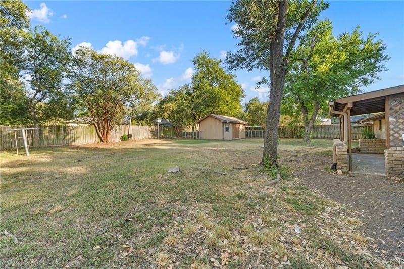 311 S College Avenue, Troy TX 76579 - Photo 28