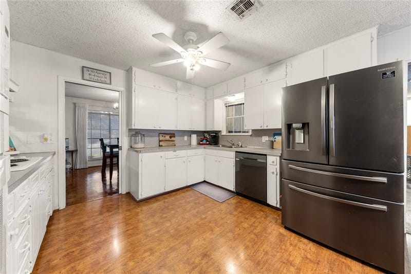311 S College Avenue, Troy TX 76579 - Photo 10