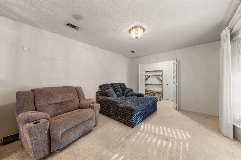 311 S College Avenue, Troy TX 76579 - Photo 15
