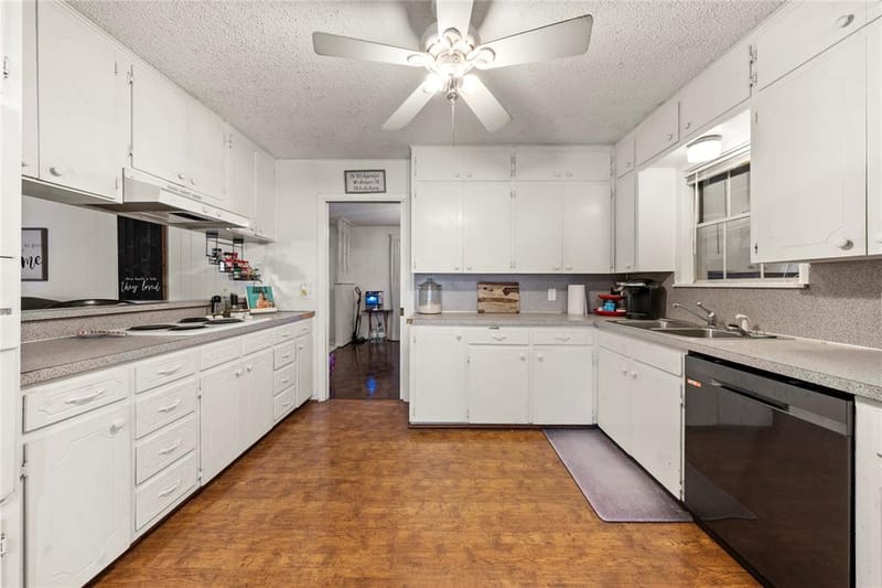 311 S College Avenue, Troy TX 76579 - Photo 11