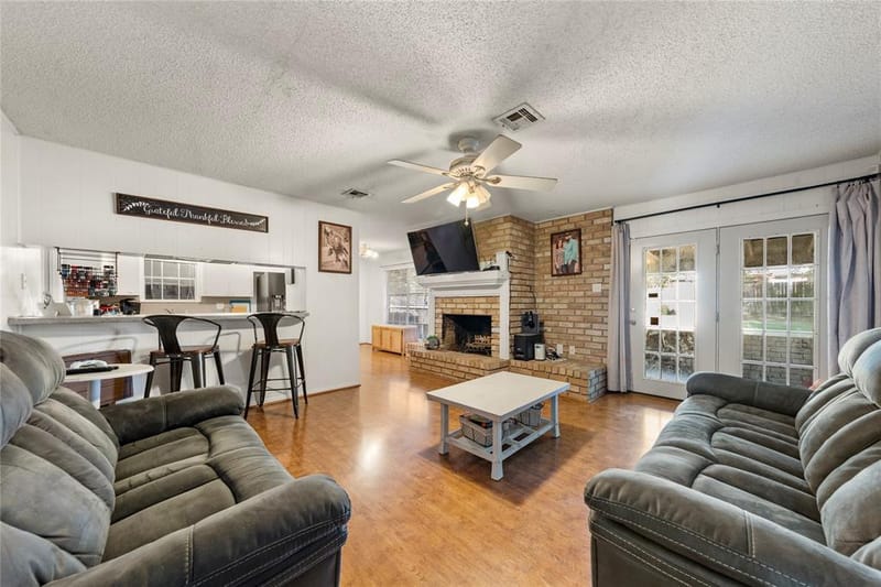 311 S College Avenue, Troy TX 76579 - Photo 8