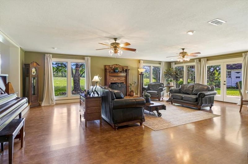 20272 County Road 4126, Lindale TX 75771 - Photo 3