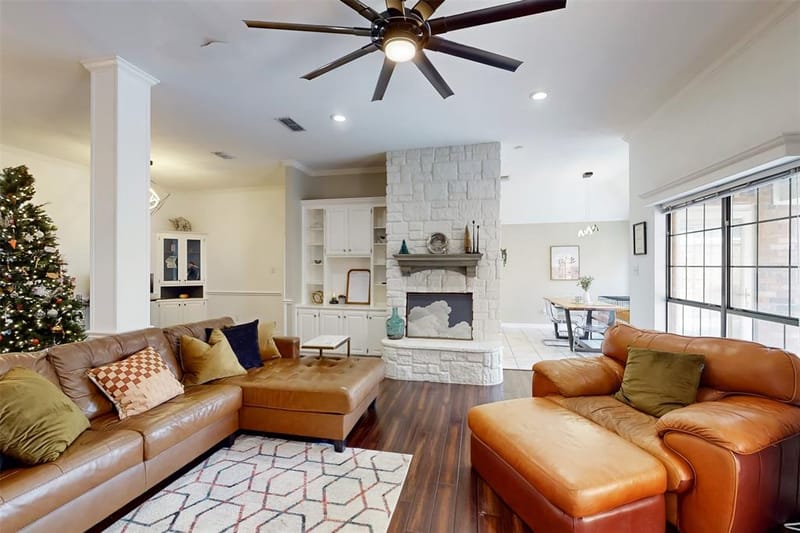 432 Shelby Drive, Burleson TX 76028 - Photo 6