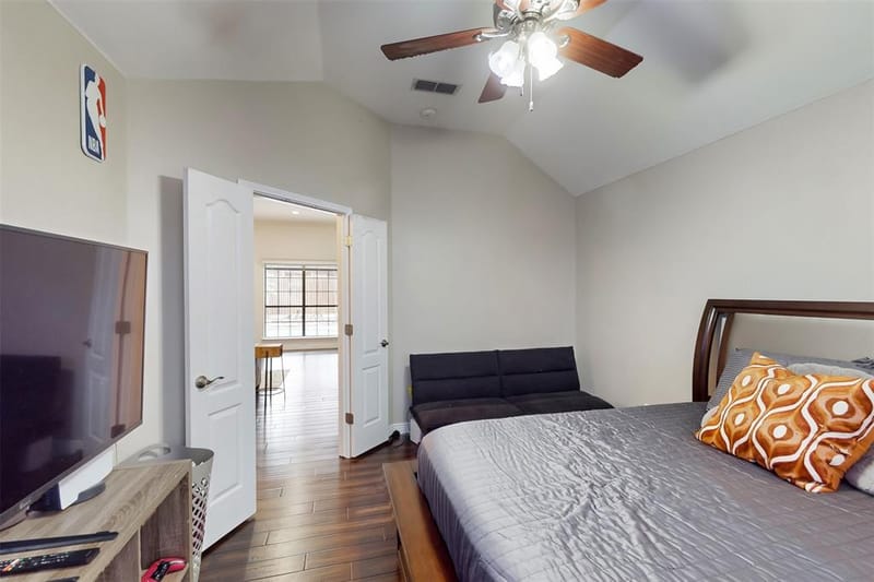 432 Shelby Drive, Burleson TX 76028 - Photo 22