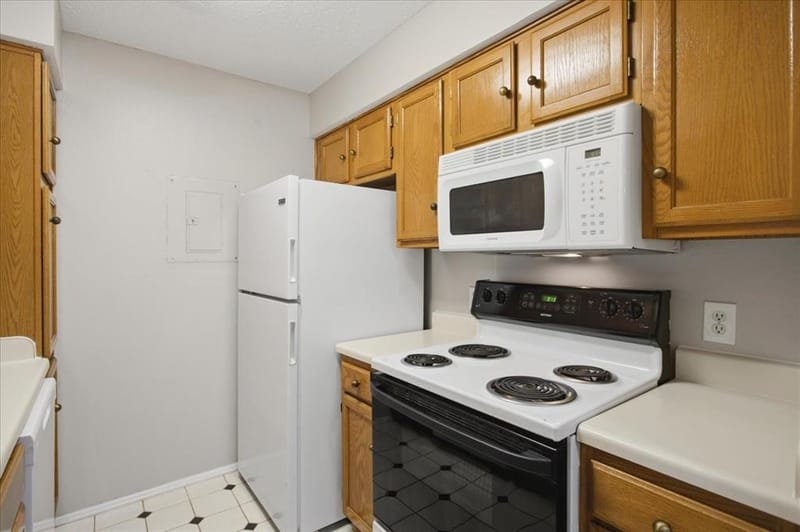 3209 Donnelly Circle # 107, Fort Worth TX 76107 - Photo 6