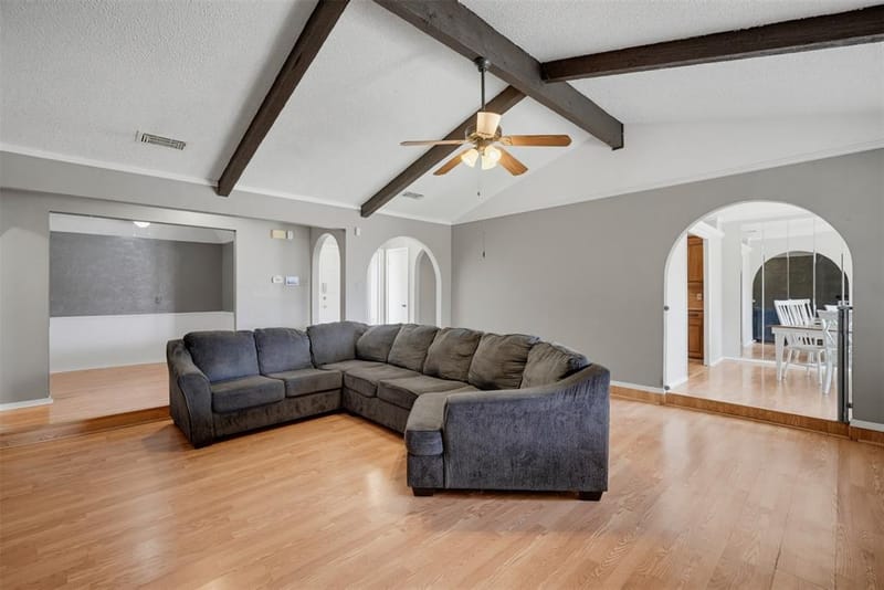 4633 Saldana Drive, Fort Worth TX 76133 - Photo 10