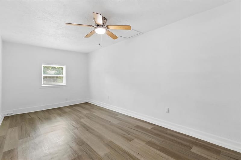 3835 Lovingood Drive, Dallas TX 75241 - Photo 14