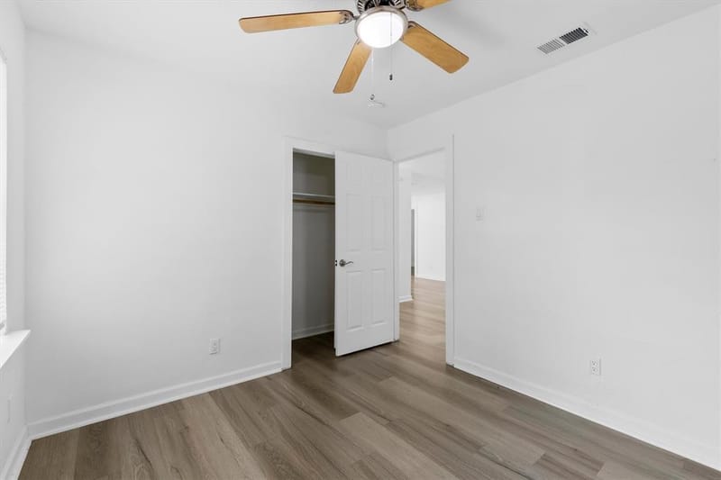 3835 Lovingood Drive, Dallas TX 75241 - Photo 31