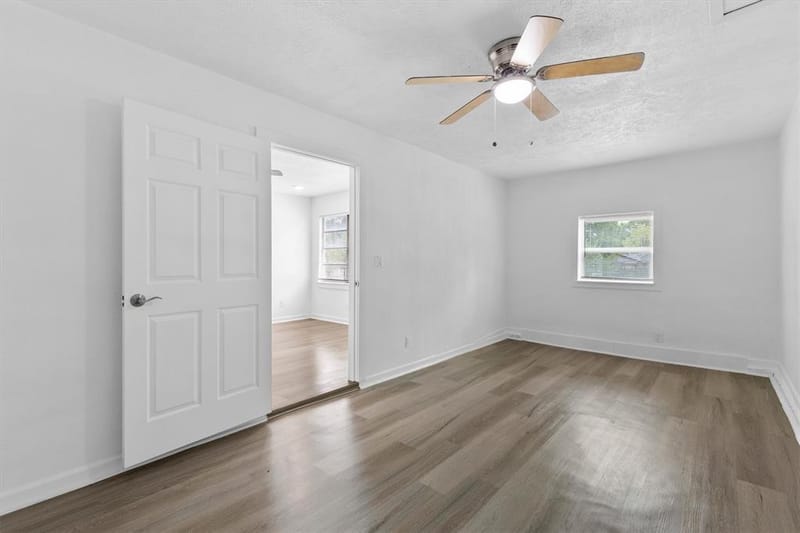 3835 Lovingood Drive, Dallas TX 75241 - Photo 21
