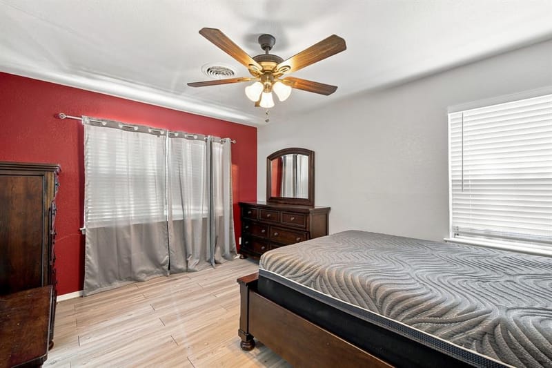 810 Arthur Drive, Arlington TX 76013 - Photo 13