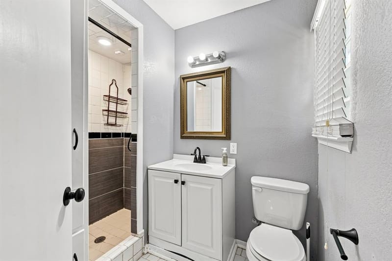 810 Arthur Drive, Arlington TX 76013 - Photo 16