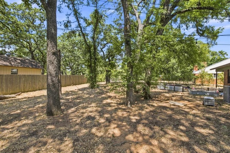 810 Arthur Drive, Arlington TX 76013 - Photo 24