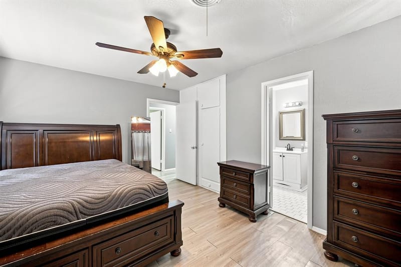 810 Arthur Drive, Arlington TX 76013 - Photo 14