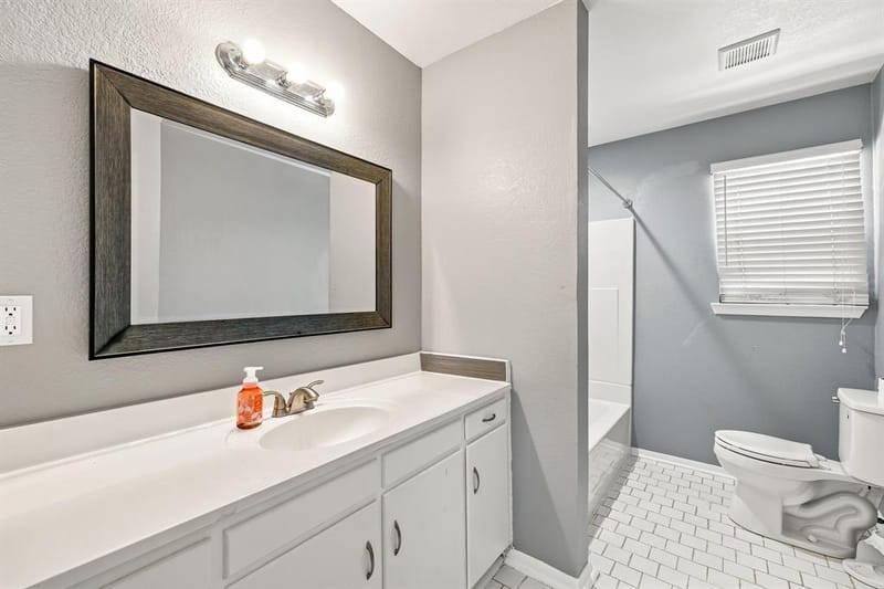 810 Arthur Drive, Arlington TX 76013 - Photo 19