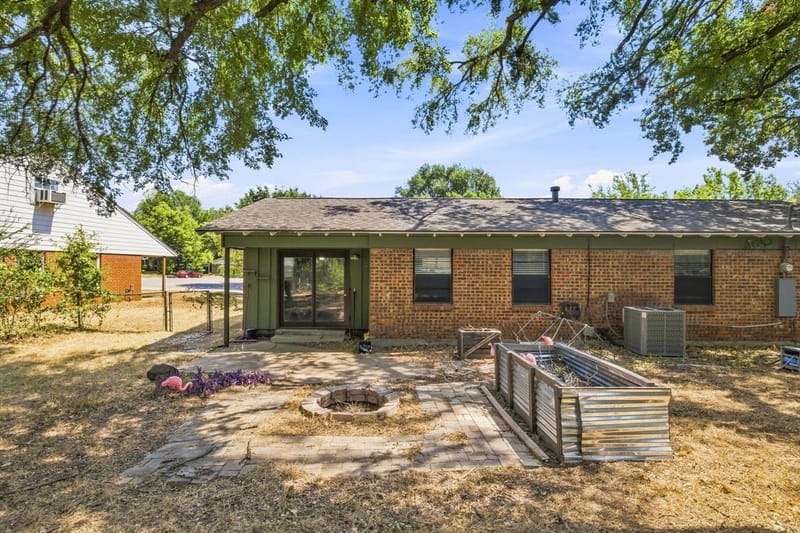 810 Arthur Drive, Arlington TX 76013 - Photo 25