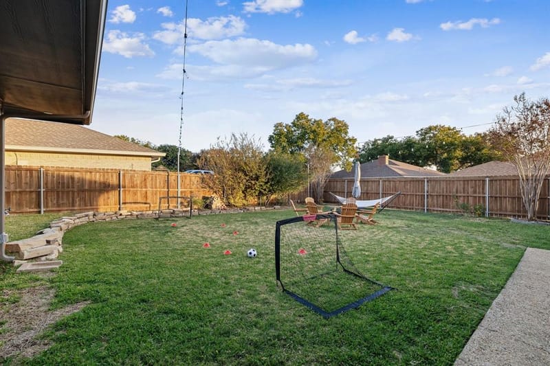1922 Camden Way, Carrollton TX 75007 - Photo 32