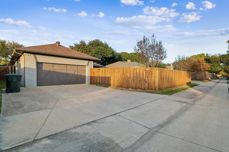 1922 Camden Way, Carrollton TX 75007 - Photo 40