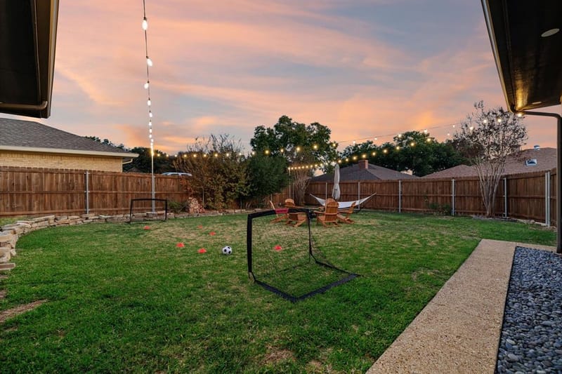 1922 Camden Way, Carrollton TX 75007 - Photo 35