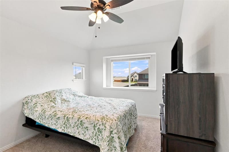 303 Pineview Lane, Ponder TX 76259 - Photo 22