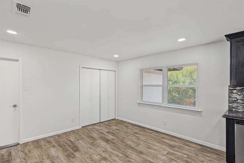 1209 Grinnell Street, Dallas TX 75216 - Photo 7