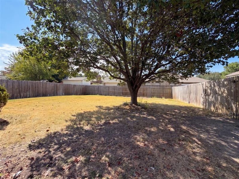 2915 Olympia Drive, Grand Prairie TX 75052 - Photo 23
