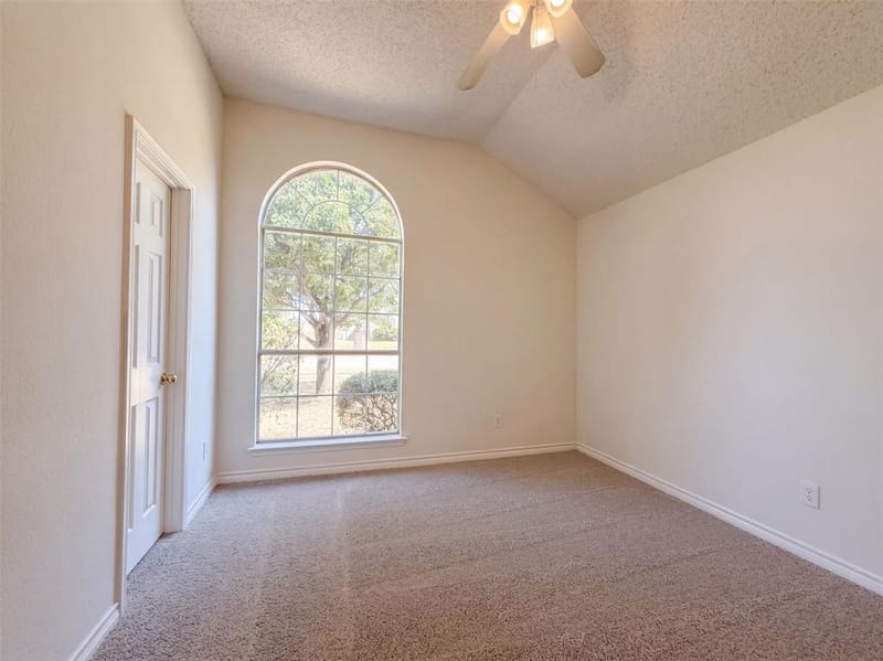 2915 Olympia Drive, Grand Prairie TX 75052 - Photo 16