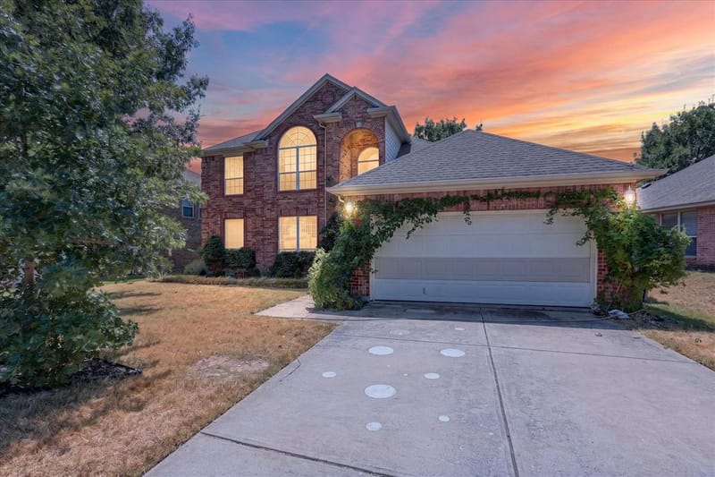 8646 Granville Drive, Dallas TX 75249