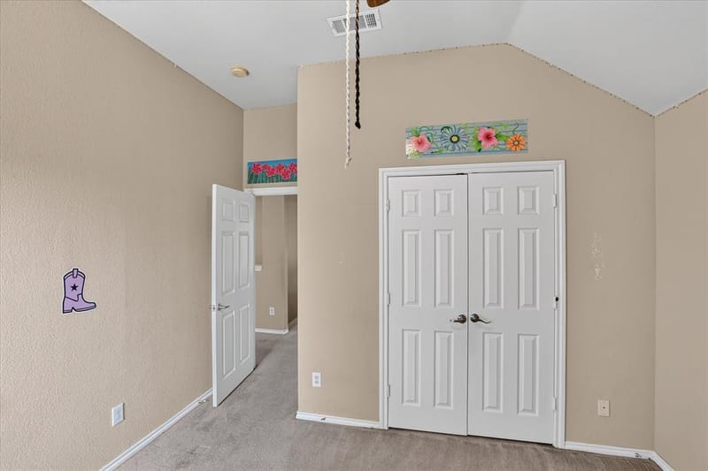 8646 Granville Drive, Dallas TX 75249 - Photo 34