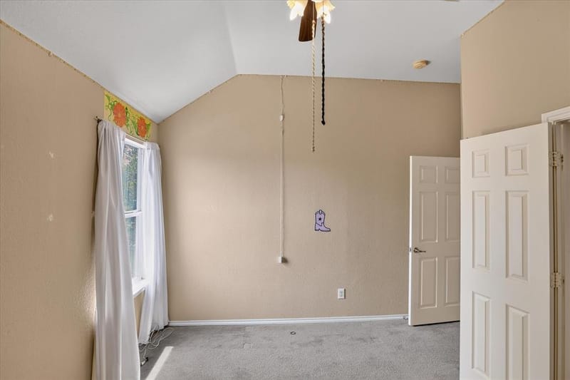 8646 Granville Drive, Dallas TX 75249 - Photo 35